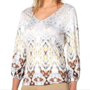 Liverpool NWT Get Cozy top.